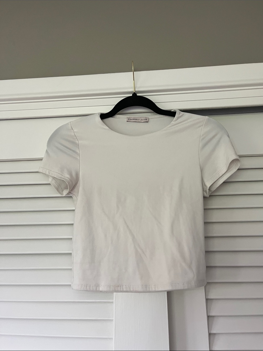 Sincerly Jules White Short Sleeve Crewneck Tee